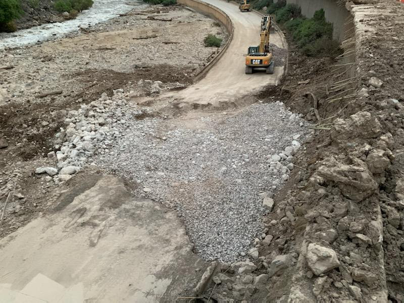 Rebuilding the roadway in Glenwood Canyon after mudslide detail image