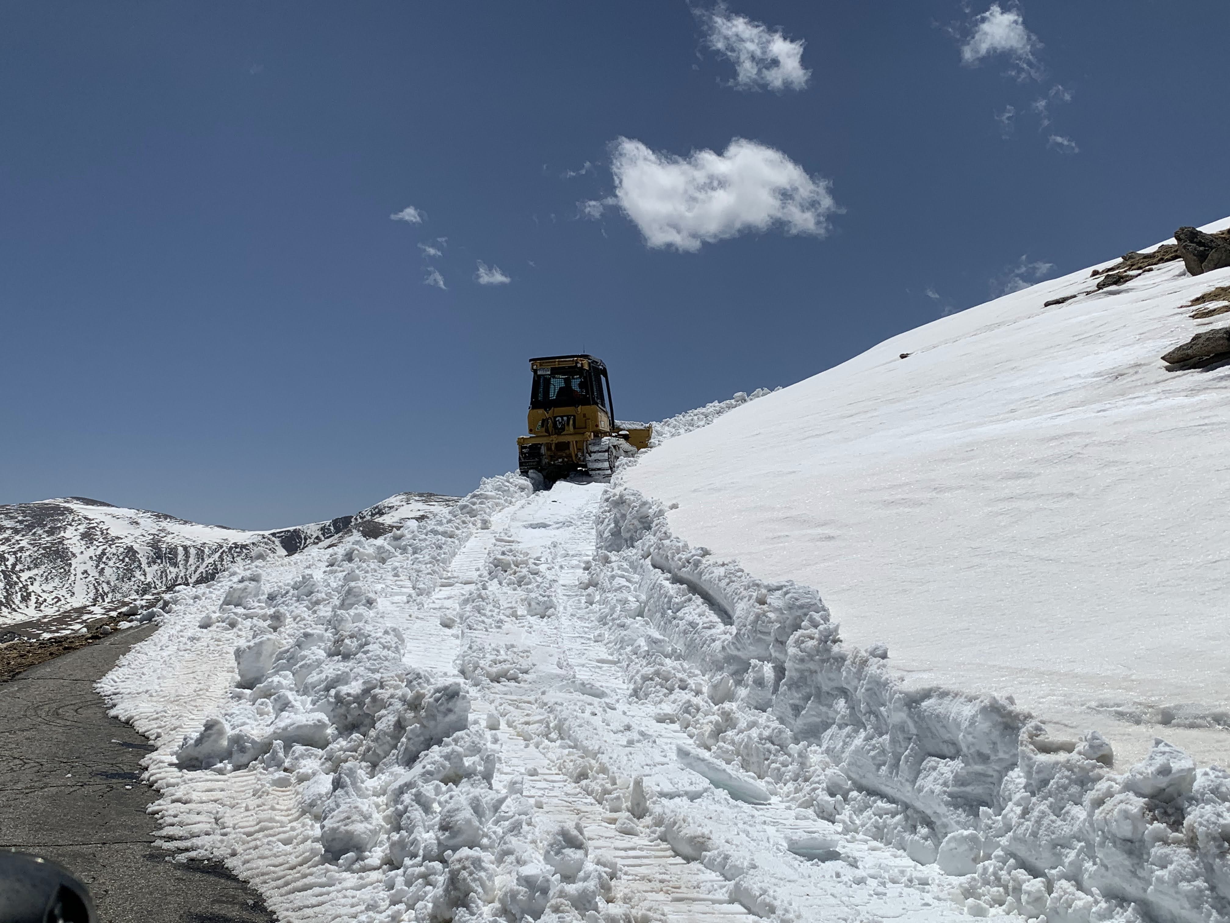 Plowing Mount Evans 2022 (3).jpg