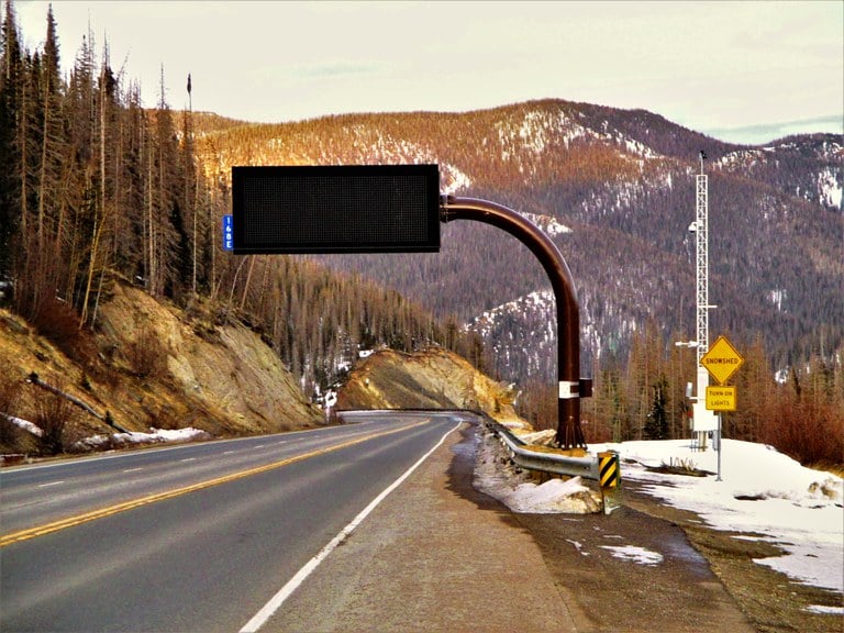 https://www.codot.gov/programs/intelligent-transportation-systems/assets_its/vms-and-rwis-with-mountains.jpg/@@images/1cf1b056-dbb3-4fba-9404-23a97837410e.jpeg