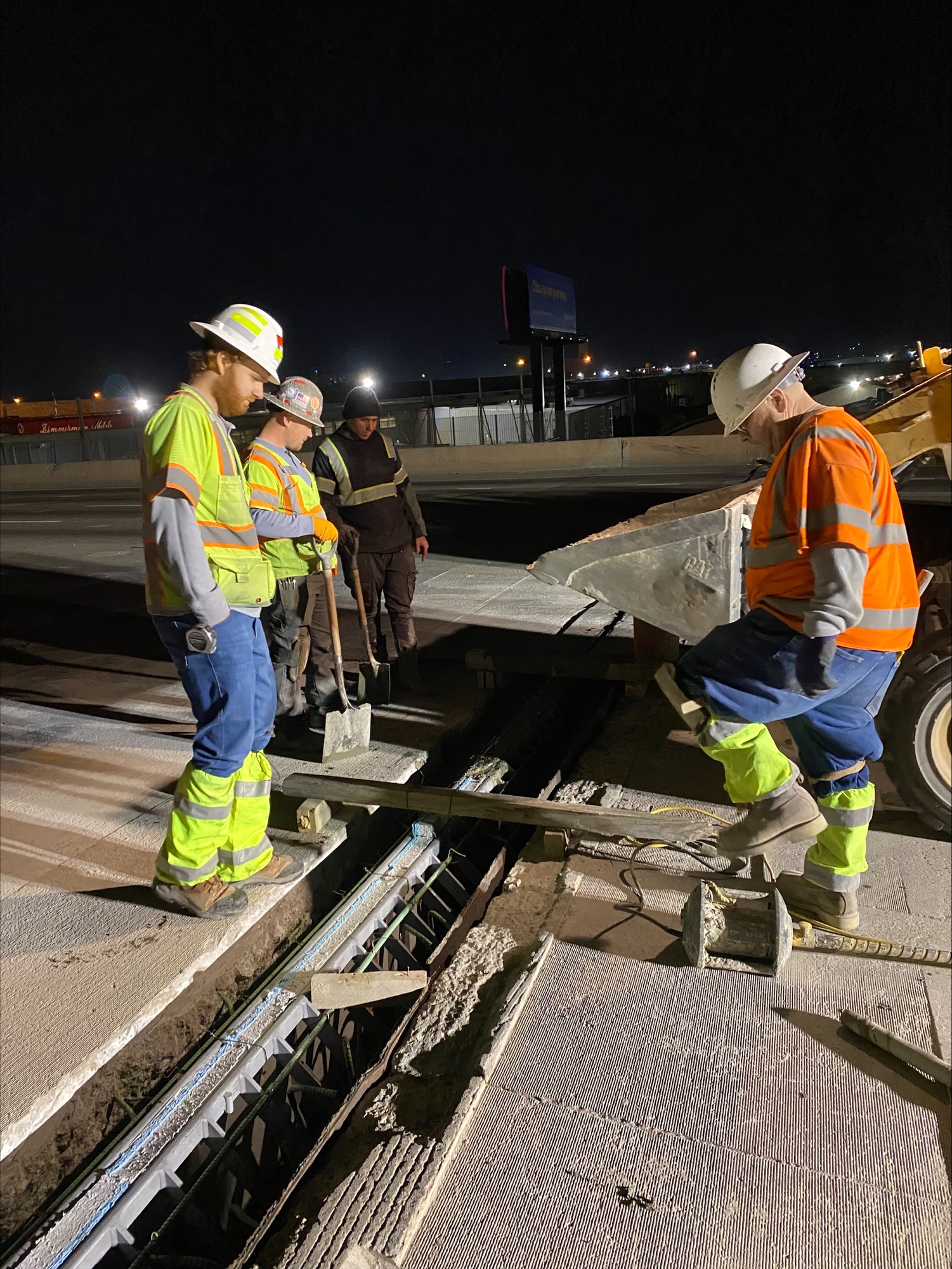 Assessment of bridge joint removal and replacement work at the I-25 over 62nd Avenue bridge. detail image