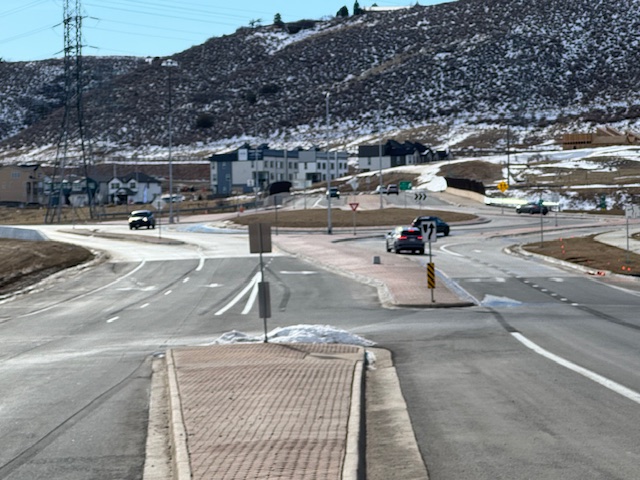 C-470 & Quincy Roundabouts closeup new roundabout detail image