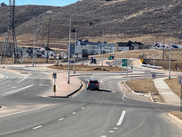 C-470 Quincy Roundabouts Finished roundabout.jpg detail image