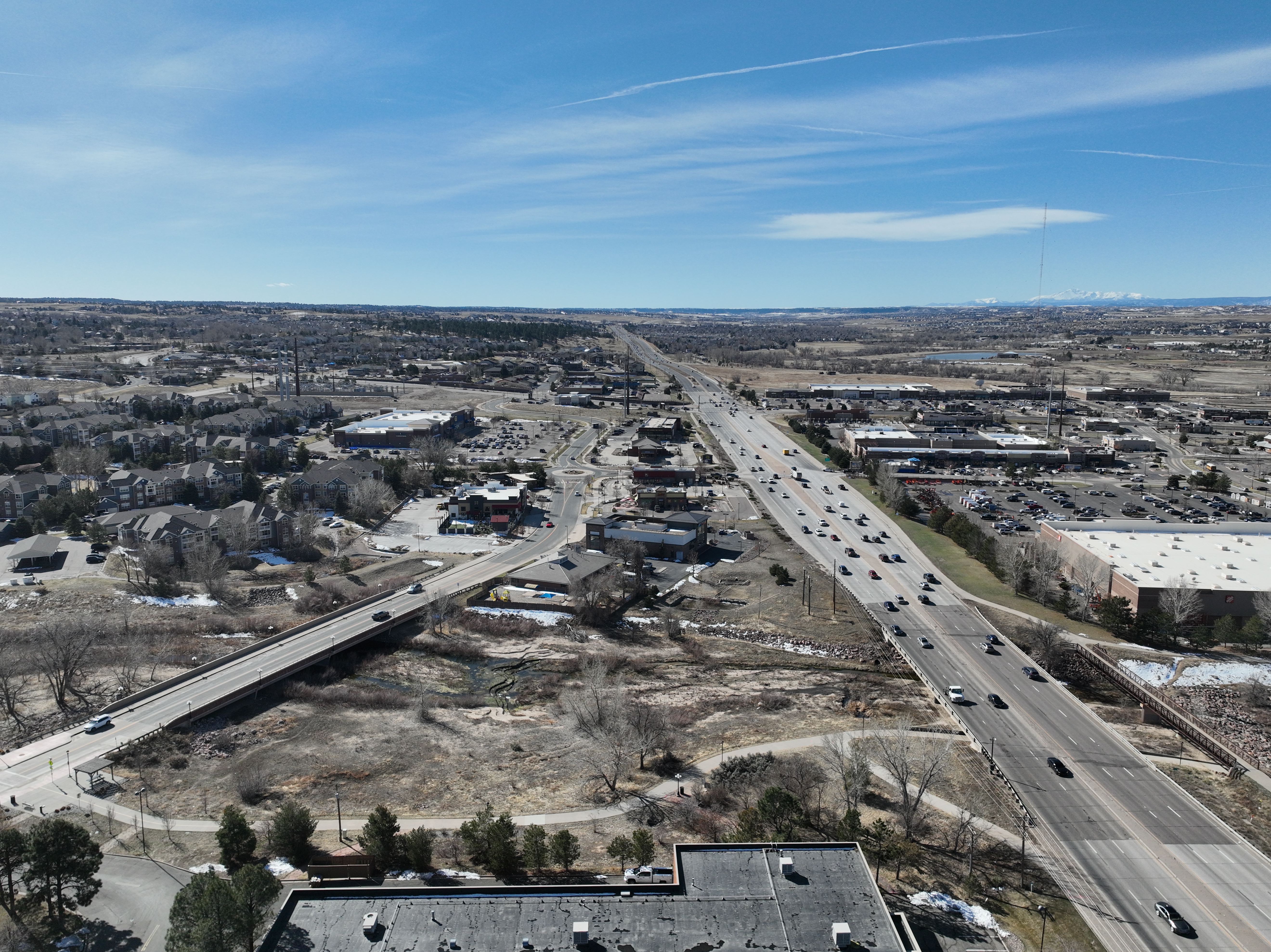 Parker Rd.- Looking S. at Sulphur Gulch, where the pedestrian bridge and mising trail segment connection will be installed.JPG detail image