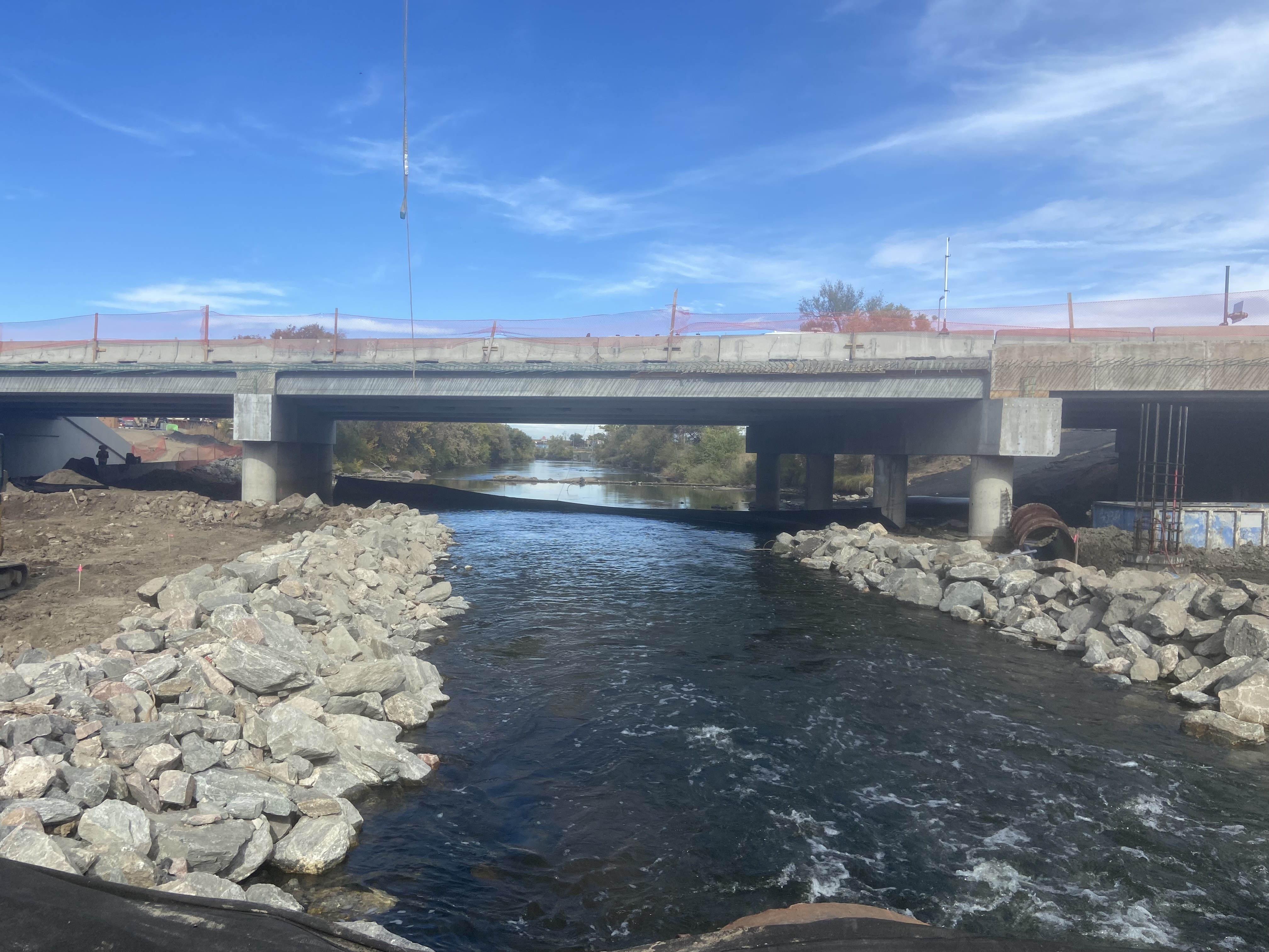 I-25 Alameda Bridge Replacement Bridge South Side.jpg detail image