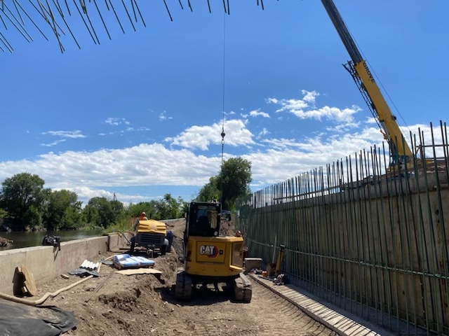 I-25 Alameda Bridge Replacement CO126 Bridge Rebar South View.jpg detail image