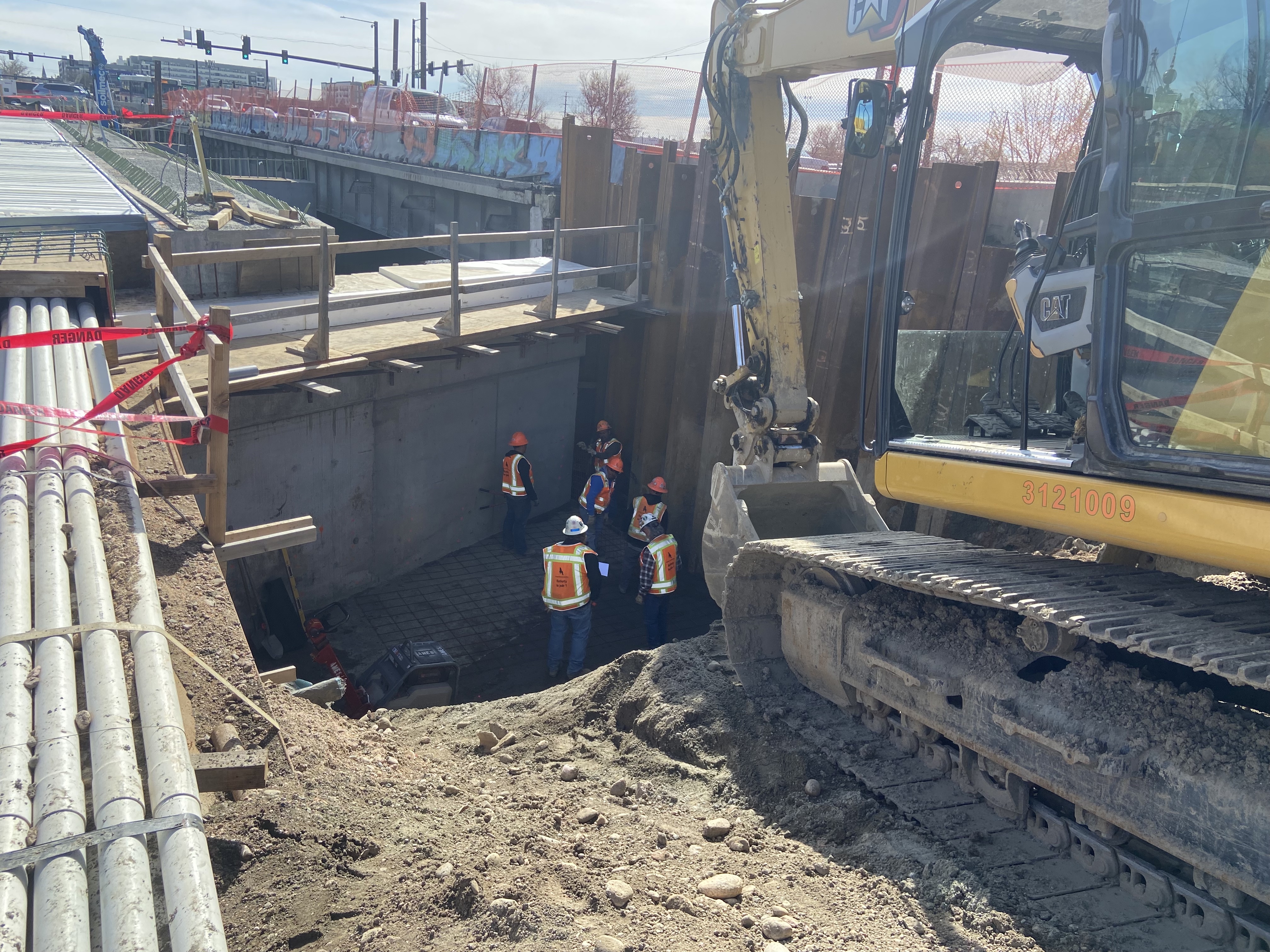 CO 26 Alameda Bridge Wire Stabilizing North View.jpg detail image