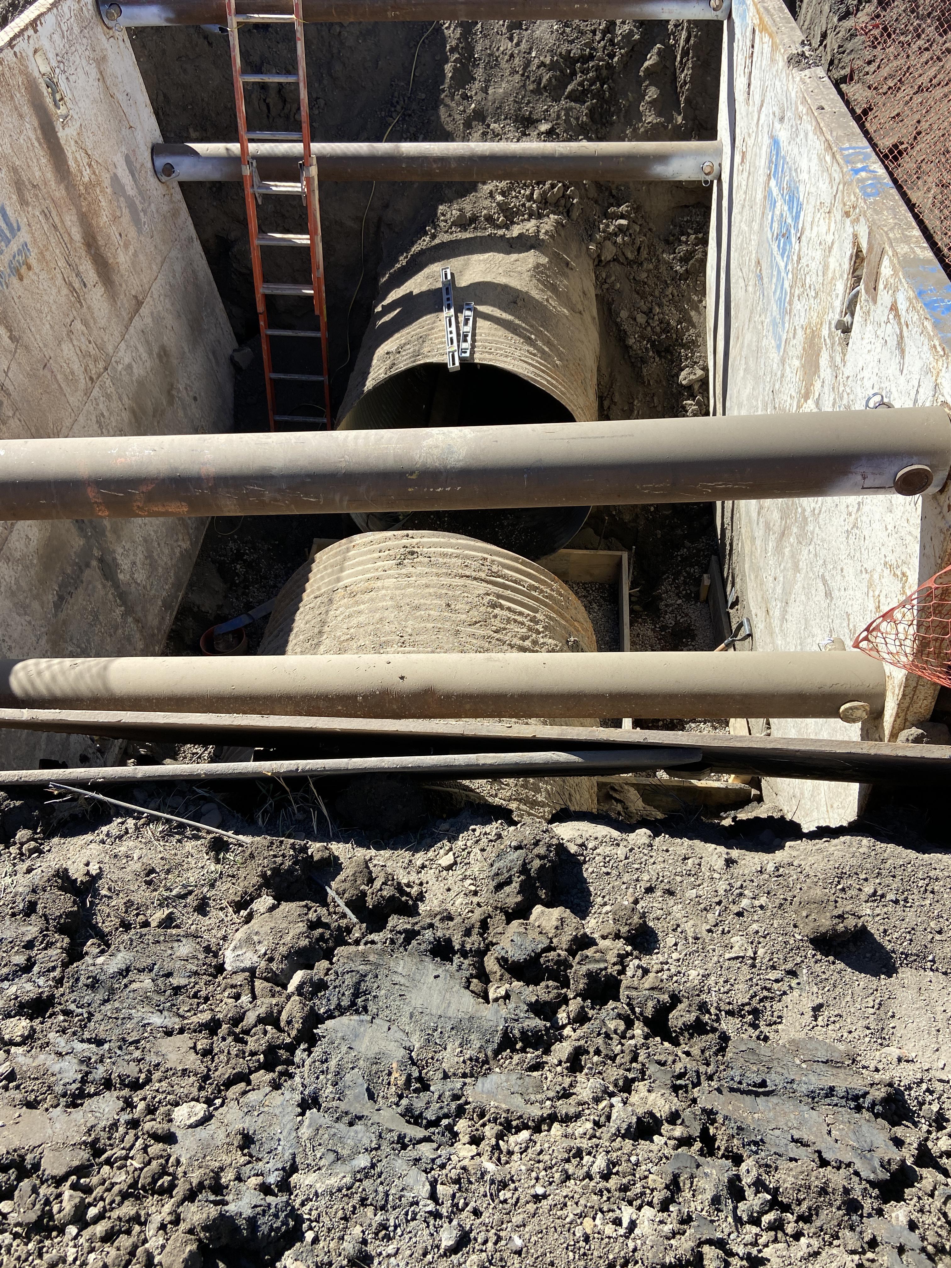 Drainage pipe at east side of Exit 11 across from Shell Station.JPG detail image