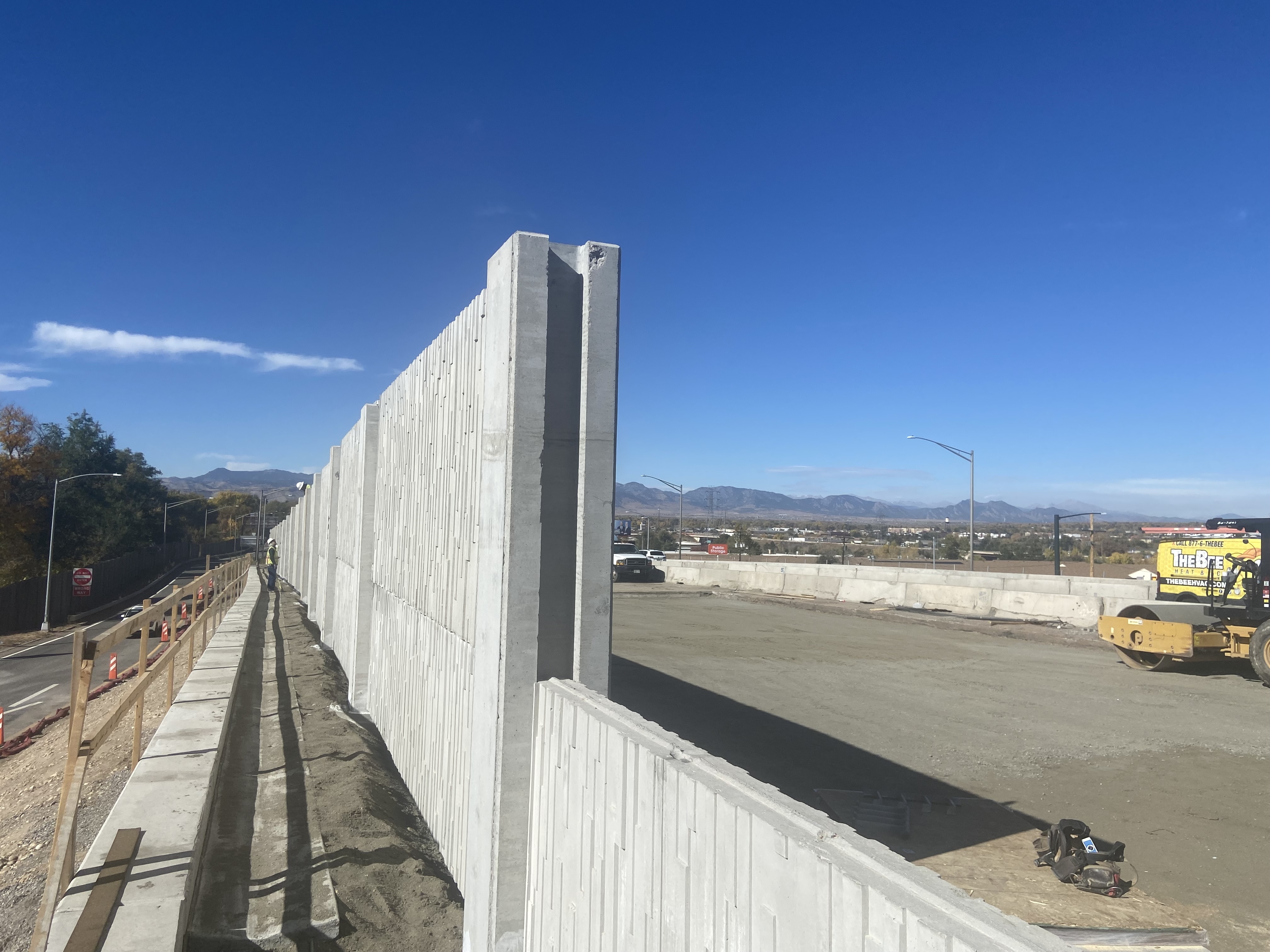 I-70 Harlan Bridge and Interchange Improvements Bridge Deck Nnoise Wall South Side.jpg detail image