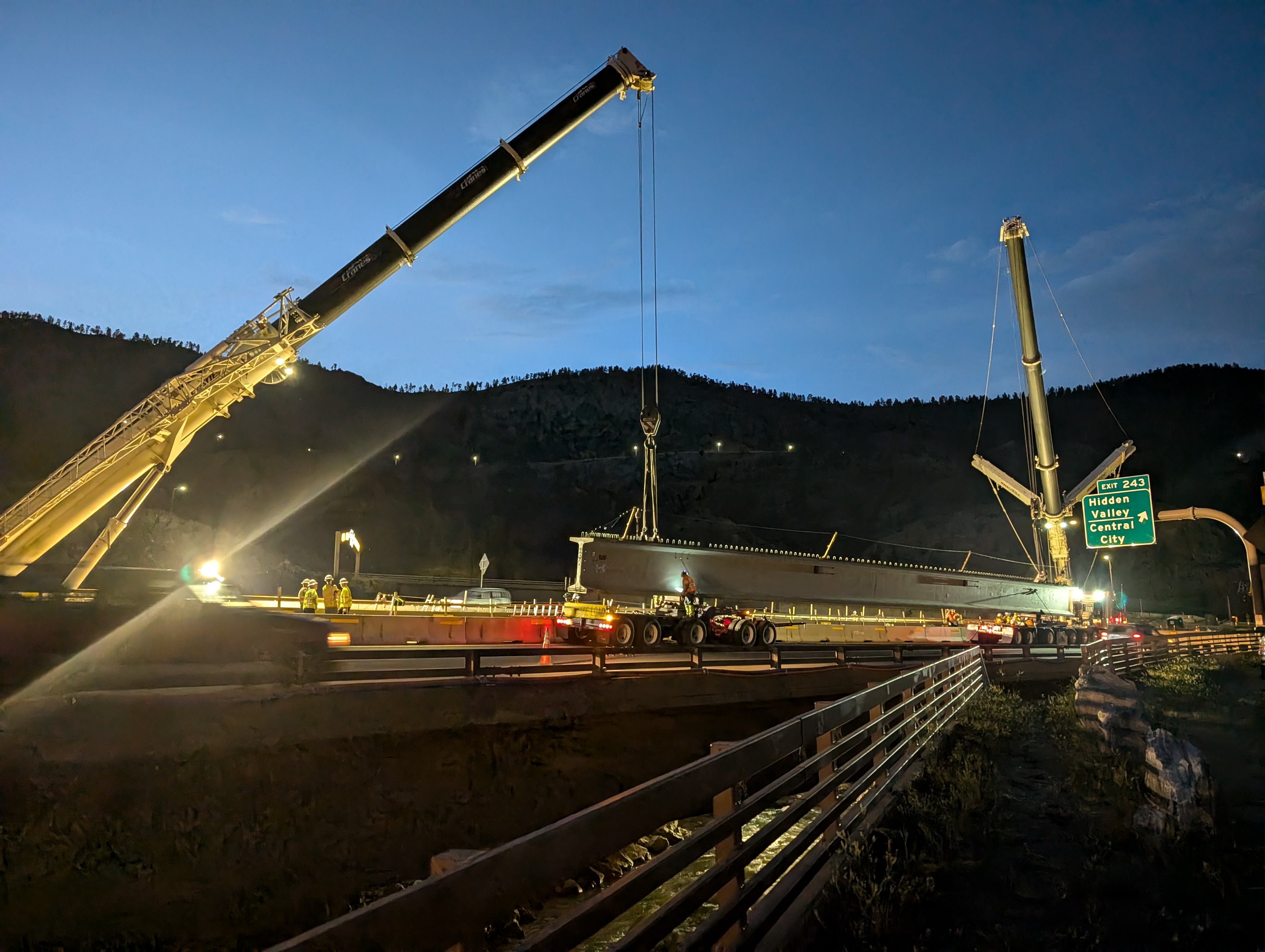 I-70 Floyd Hill Overnight Girder Installation.jpg detail image