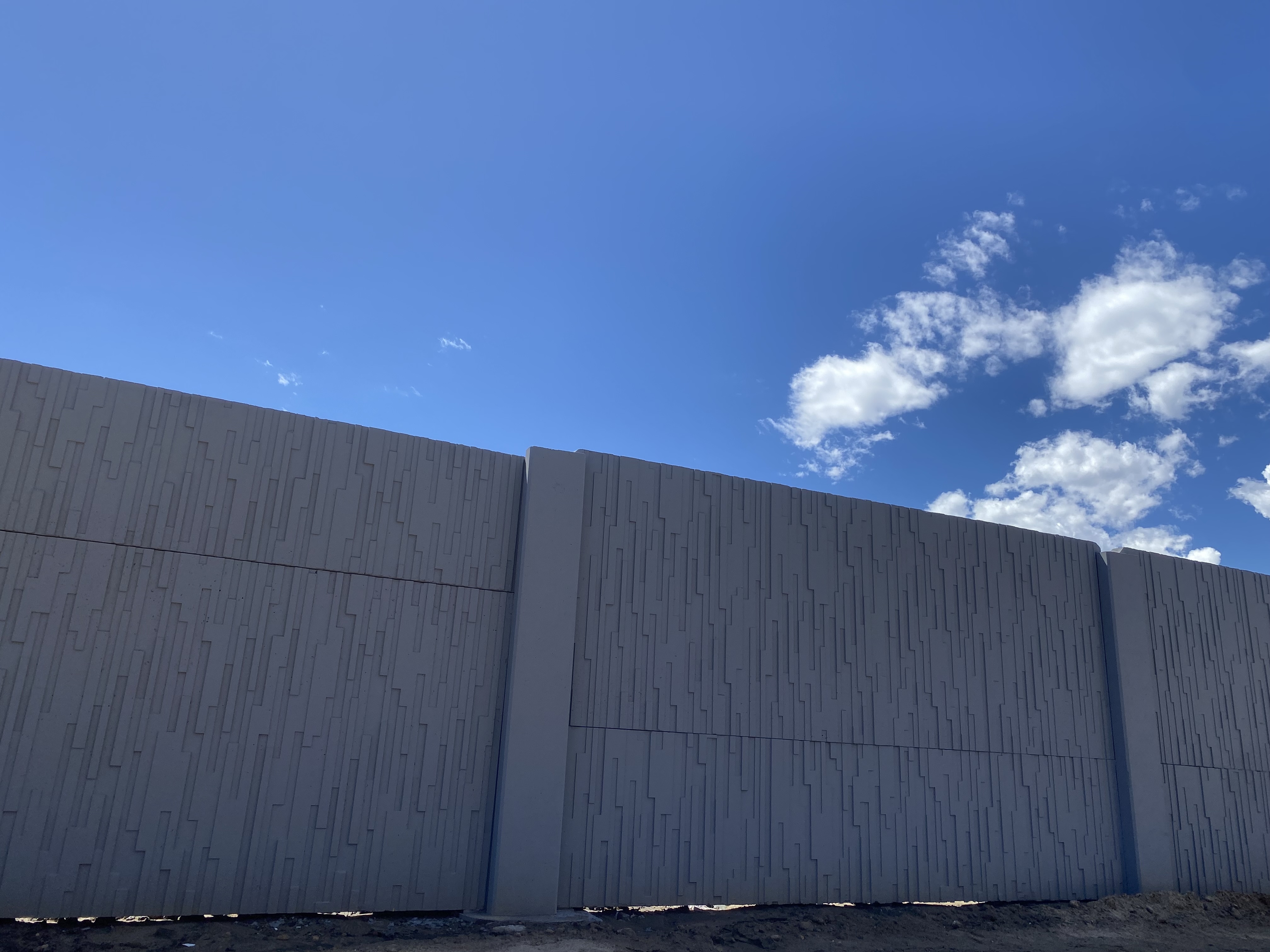 I-70 Noise Wall Replacement I-76 to Pecos Timber Noise Wall Removals Panels installed between Pecos and Zuni.jpg detail image