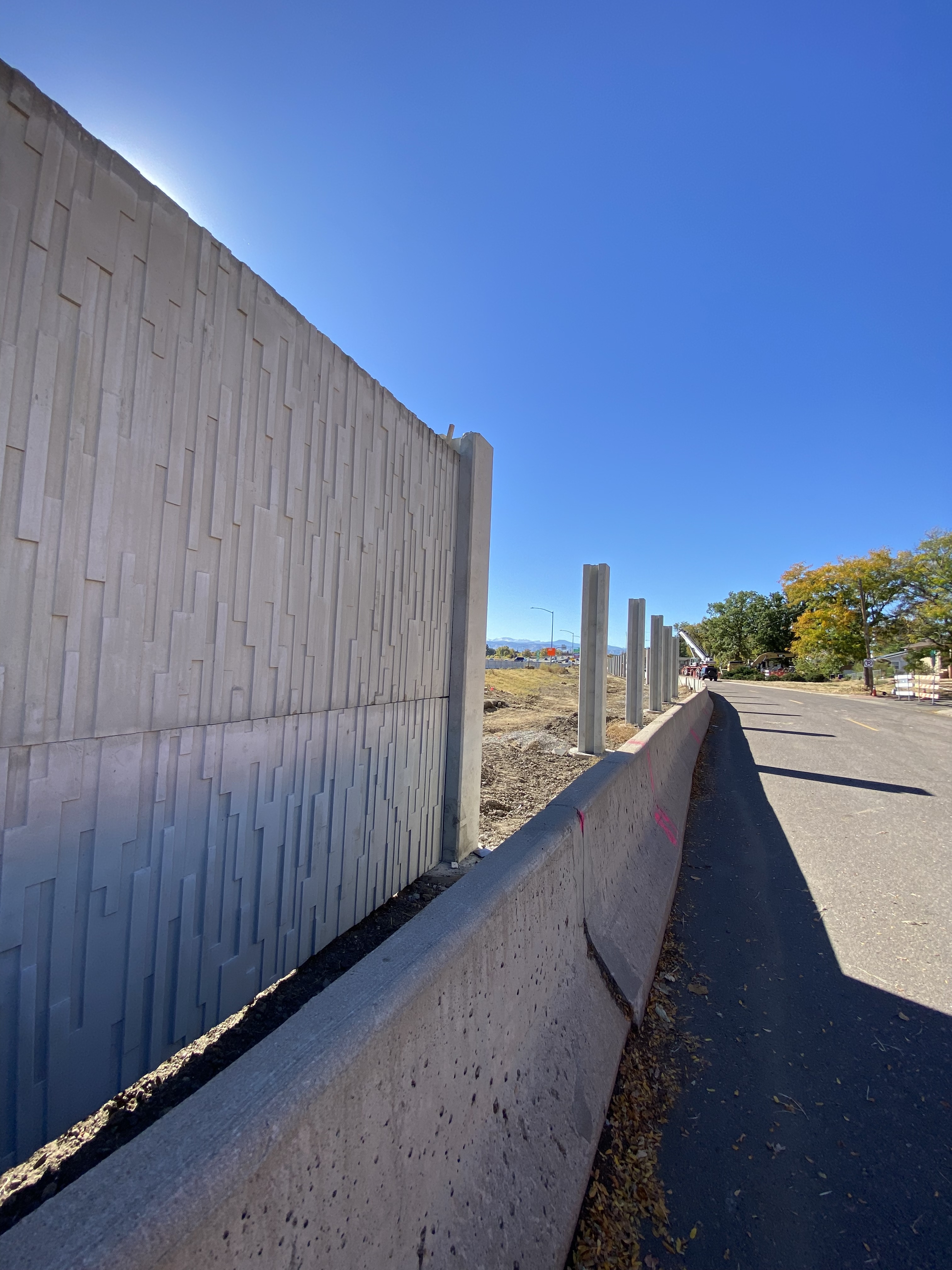 I-70 Noise Wall Replacement I-76 to Pecos Street Posts Placed Panels Follow.jpg detail image