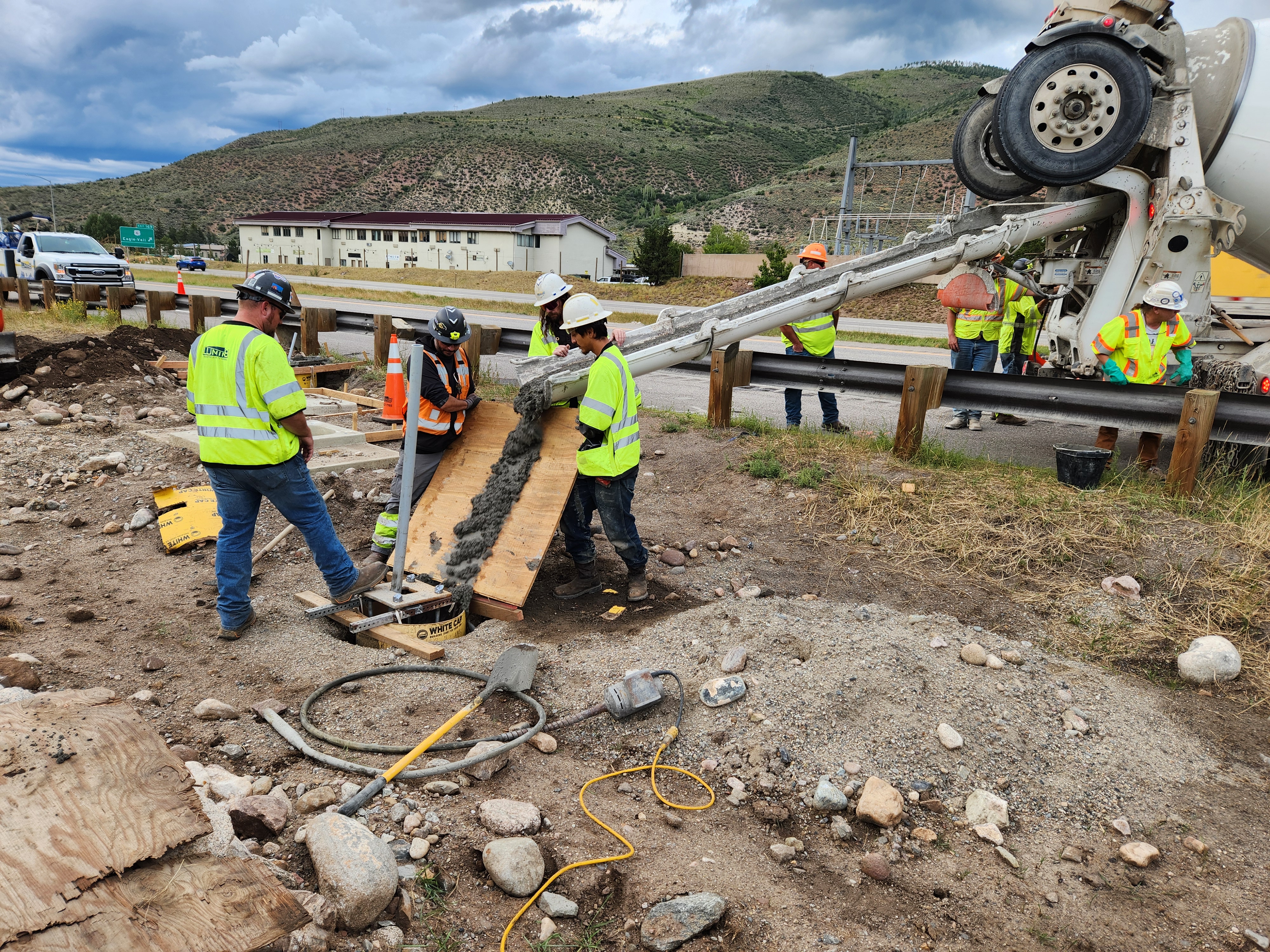 I-70 Variable Speed Limit Signs Pouring Caissons.jpg detail image