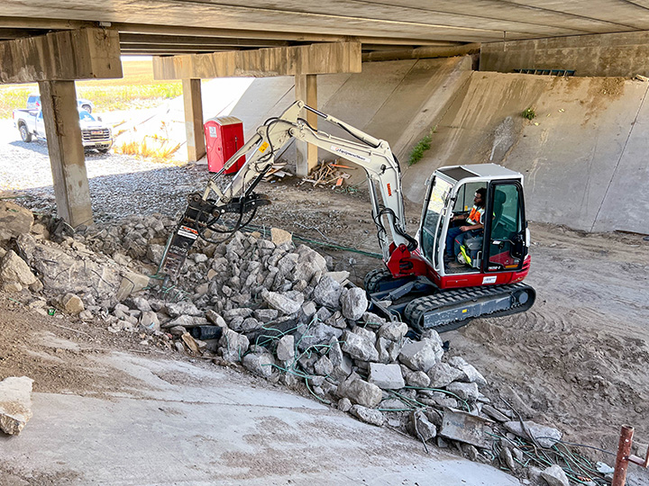 I-25 North Express Lanes Bridge Demo Valley Road.jpg detail image