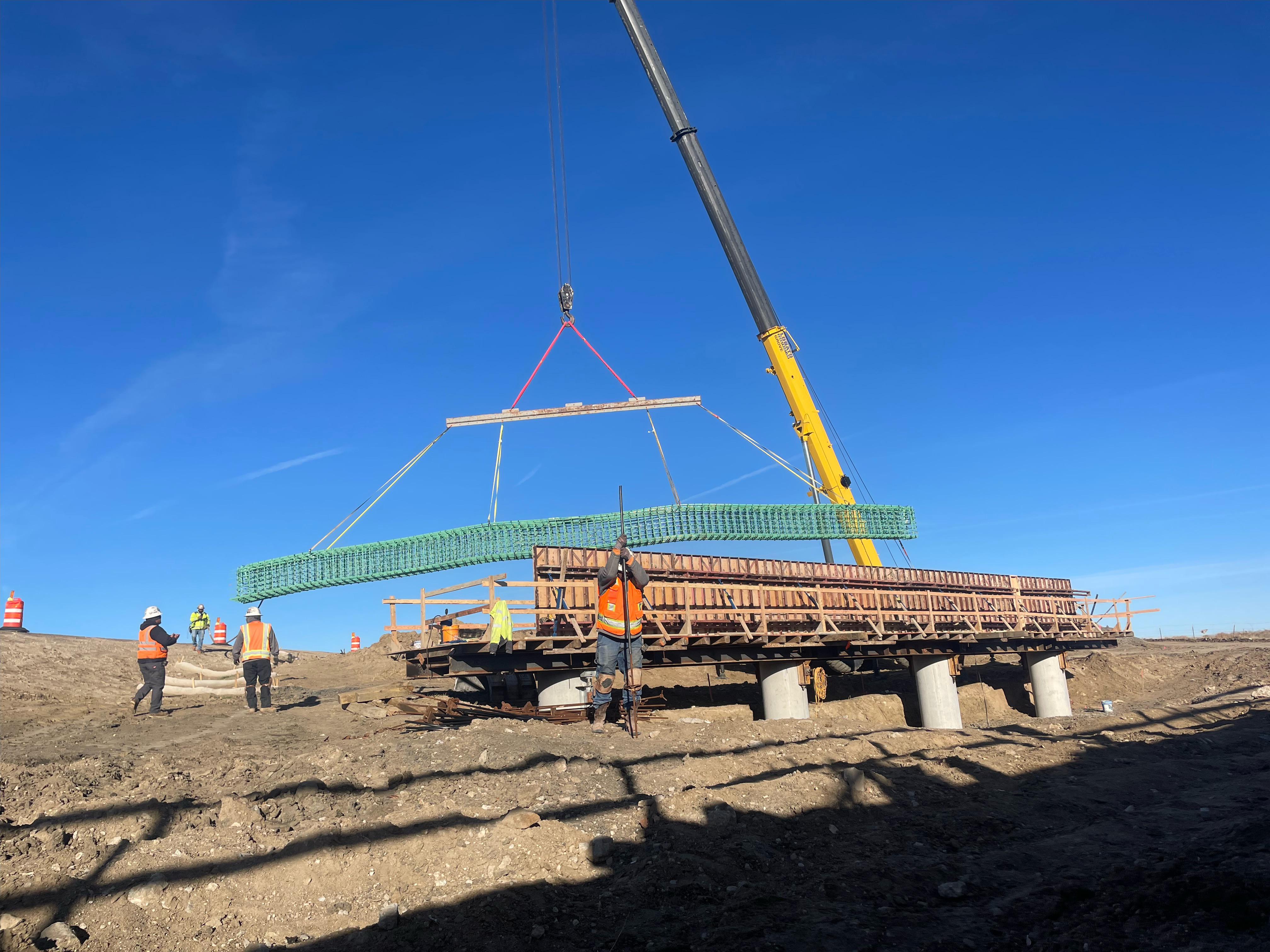 US 40 - CO 287 Boyero Bridge Replacement Pier Cap Installation November 2024.jpeg detail image