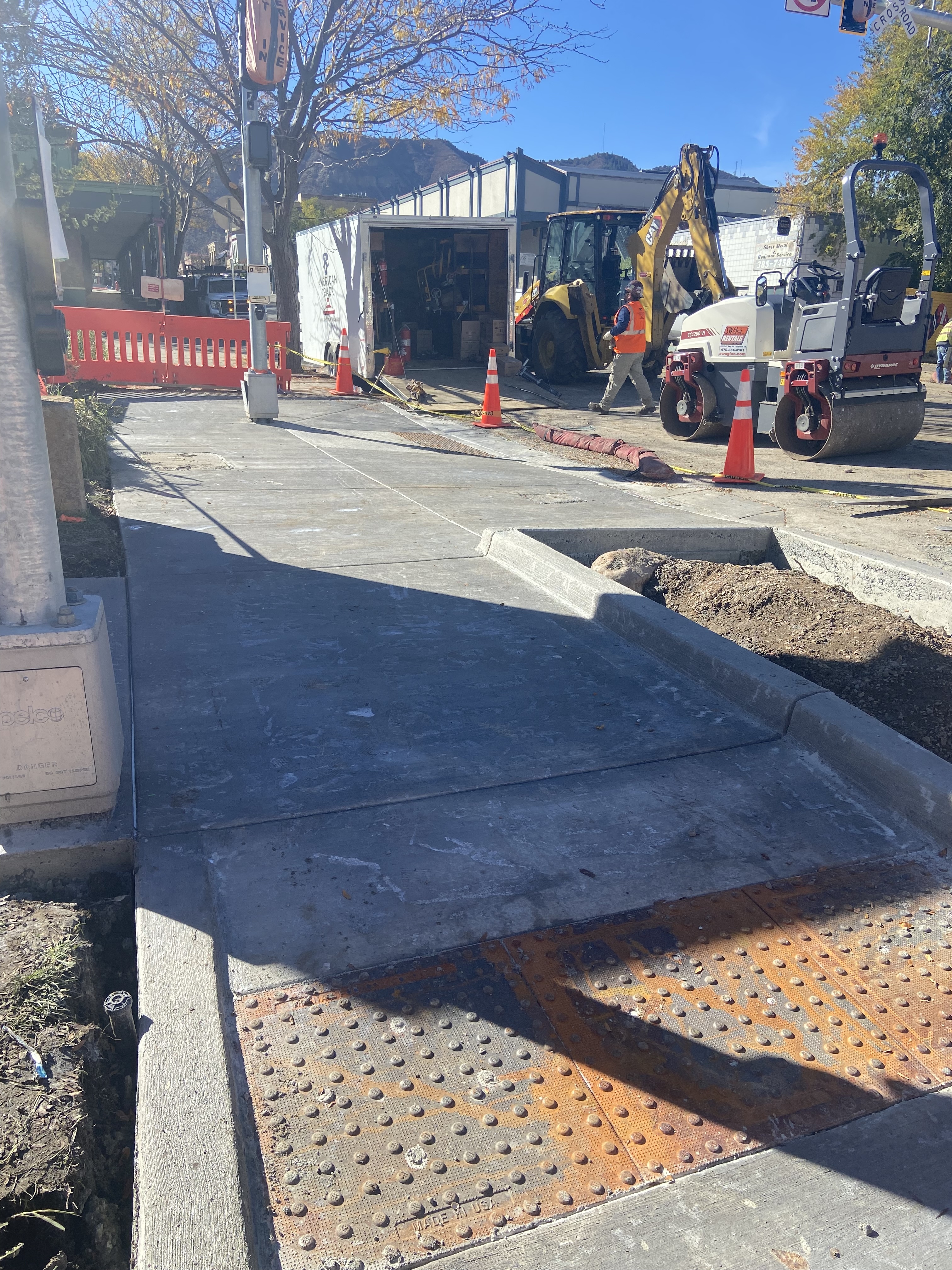 US 550 14th Street Signal Replacement New Sidewalk Main and 14th.jpg detail image