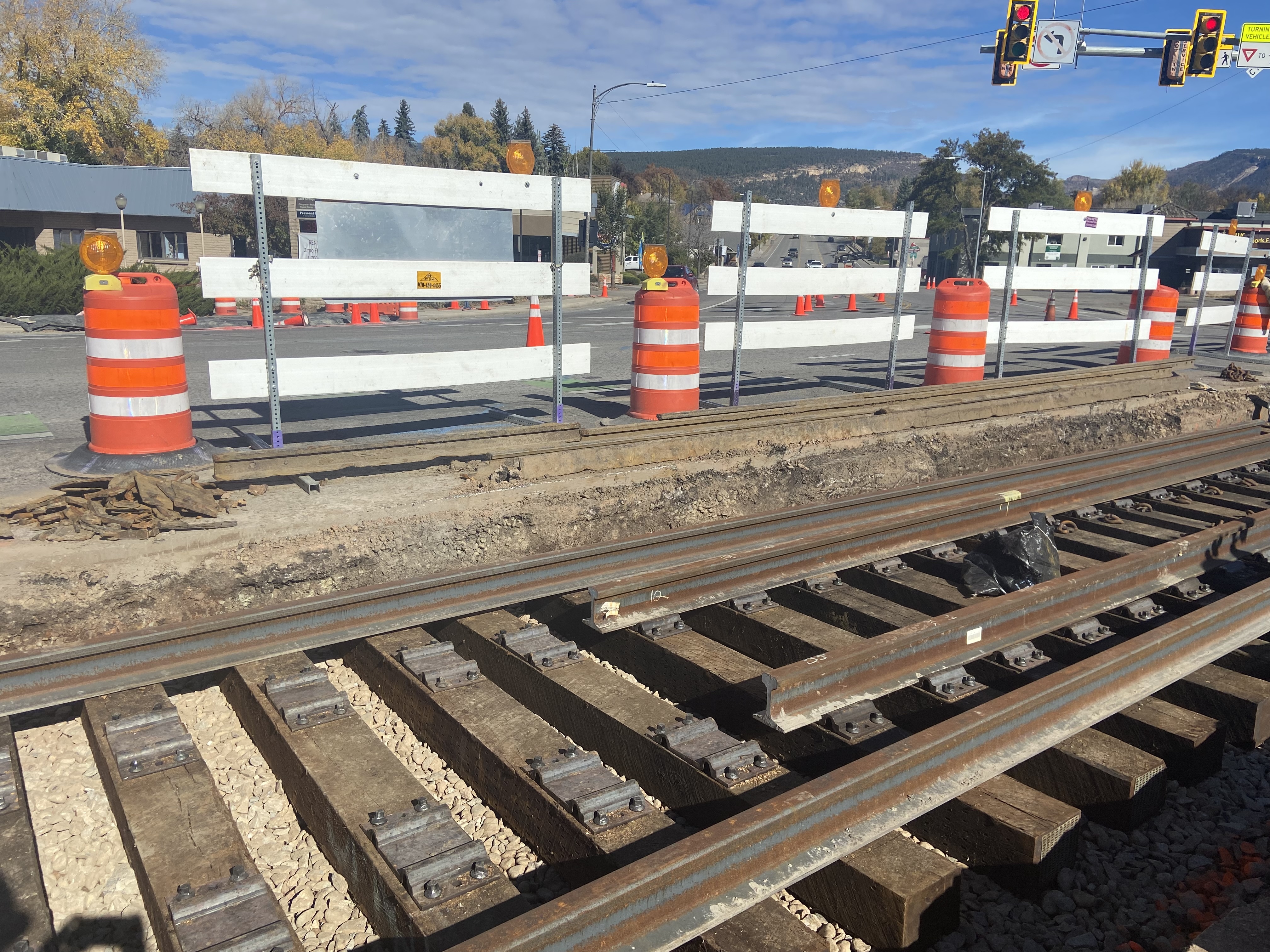 US 550 14th Street Signal Replacement New Train Tracks Main Avenue.jpg detail image